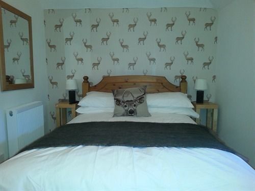 Lodge At Lochside Bridgend of Lintrathen Bagian luar foto