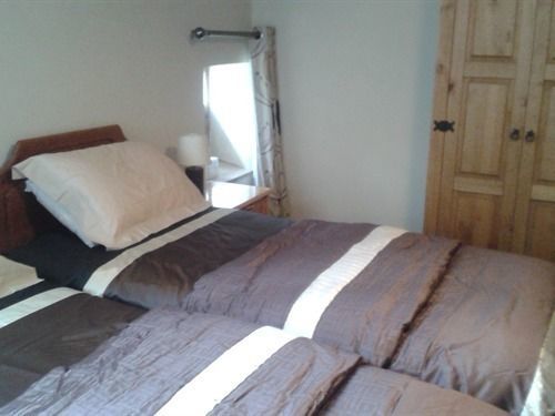 Lodge At Lochside Bridgend of Lintrathen Bagian luar foto